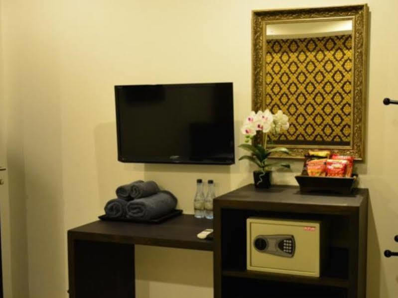 Adamaz House Hotel Bangkok Eksteriør billede